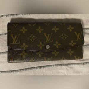 LV